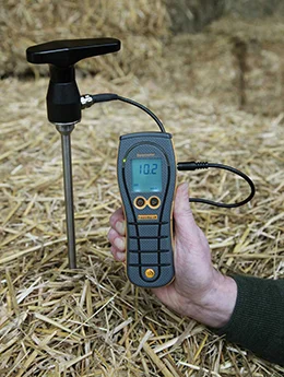 balemater_with_probe_in_straw_small