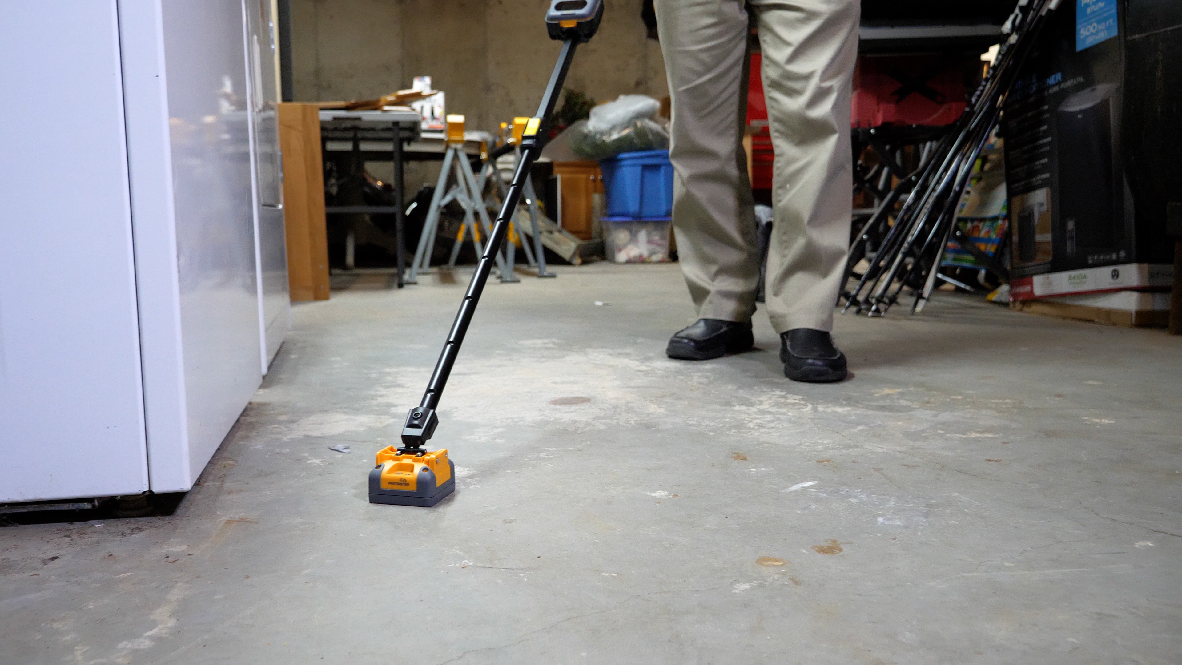 Non-Invasive Moisture Meter: Understanding the ReachMaster Pro